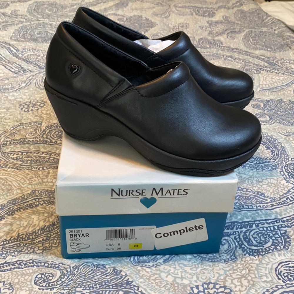 Nurse mates Bryar black size USA 8 clogs